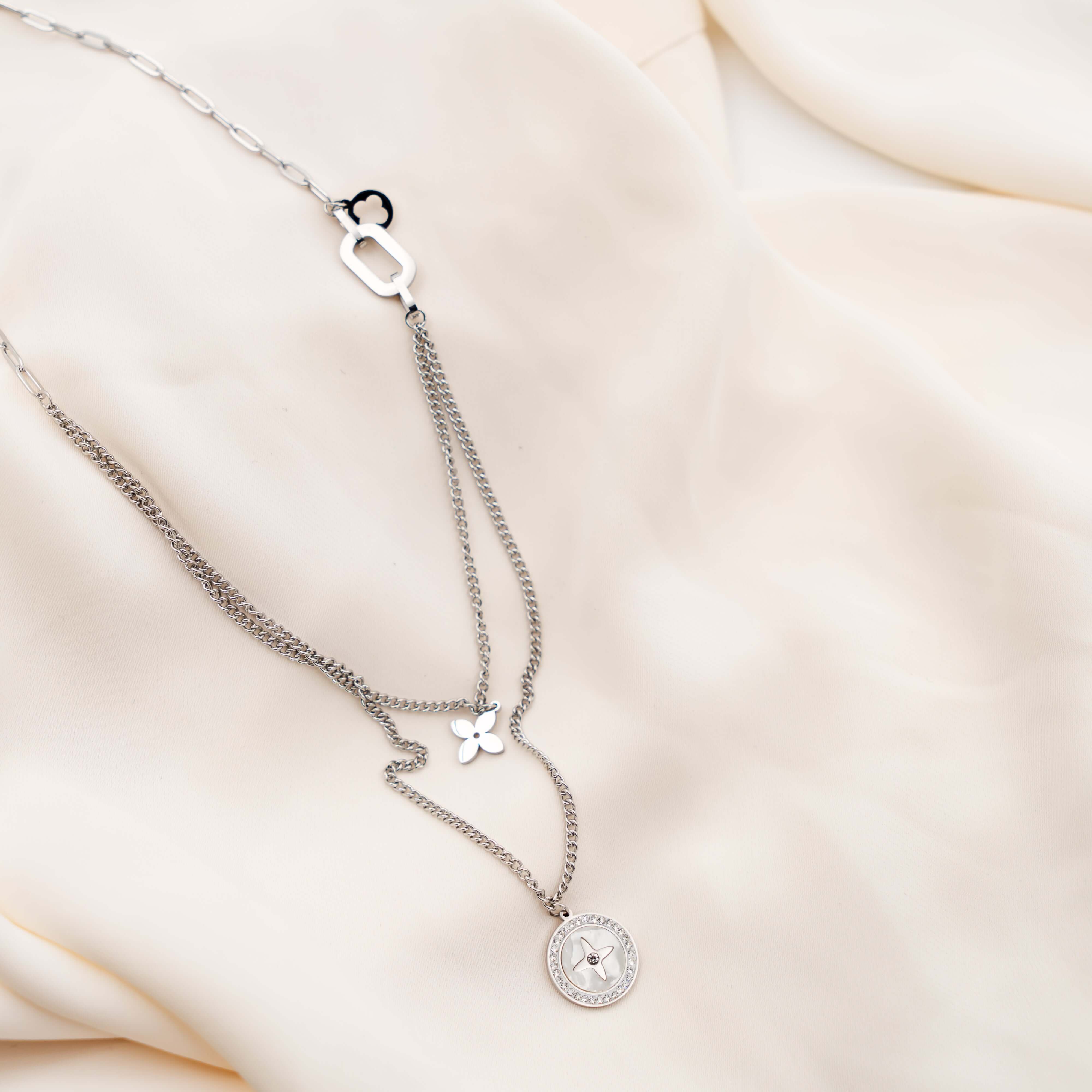 Starlight Kette aus Edelstahl, 18k vergoldet oder Silber, wasserfester Schmuck