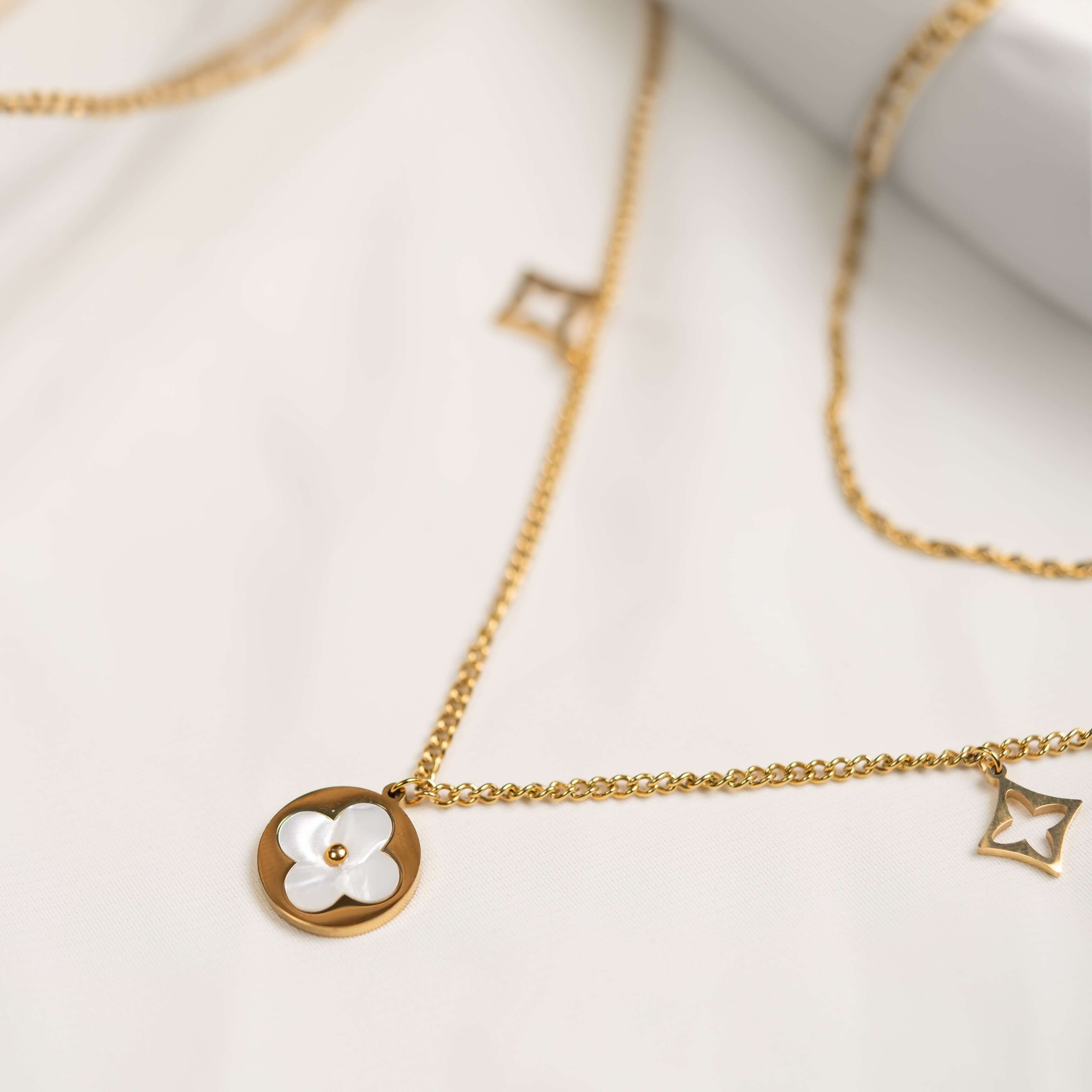 Starlight Blossom Kette, zweilagiges Design aus hochwertigem Edelstahl